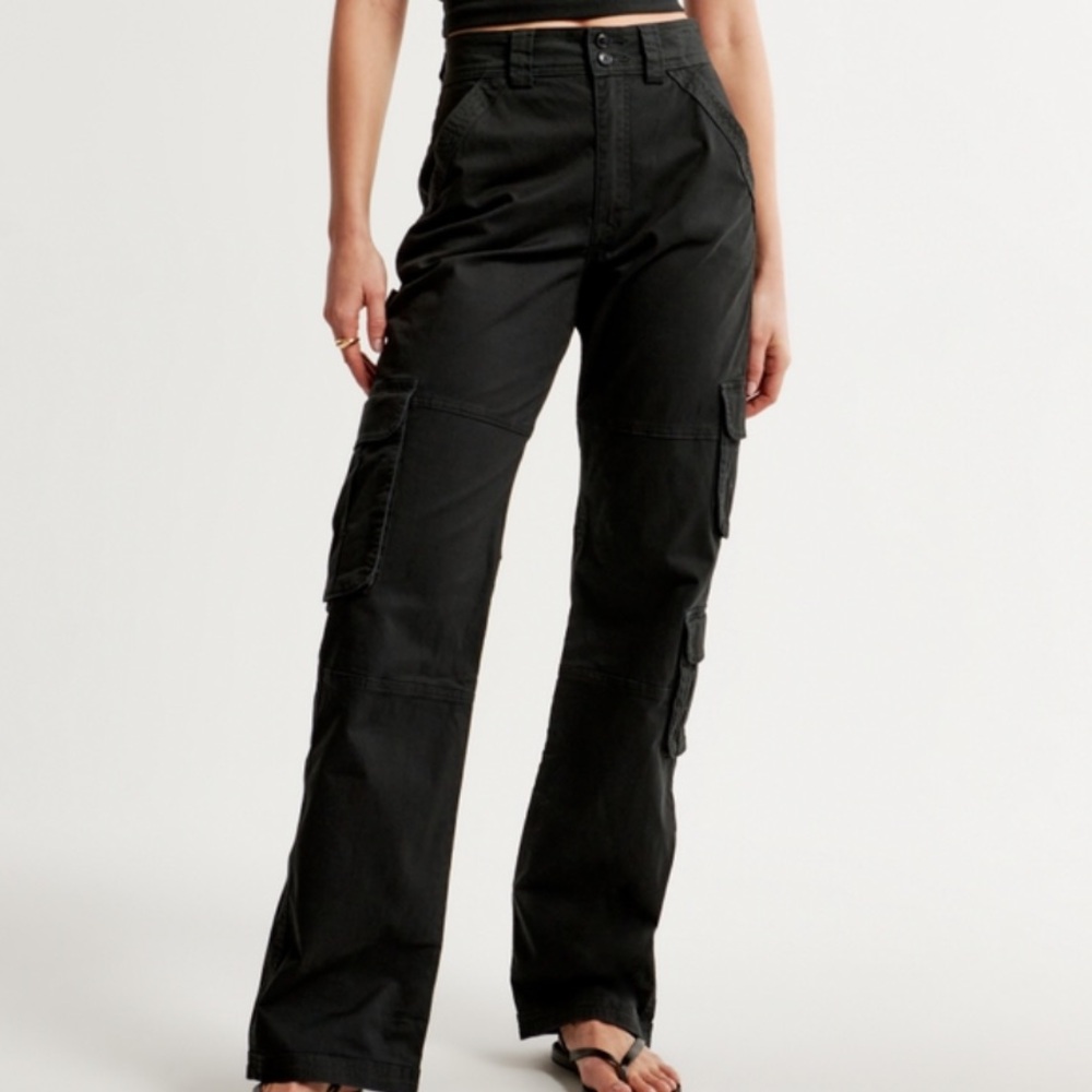 Abercrombie & Fitch Relaxed Cargo Pant